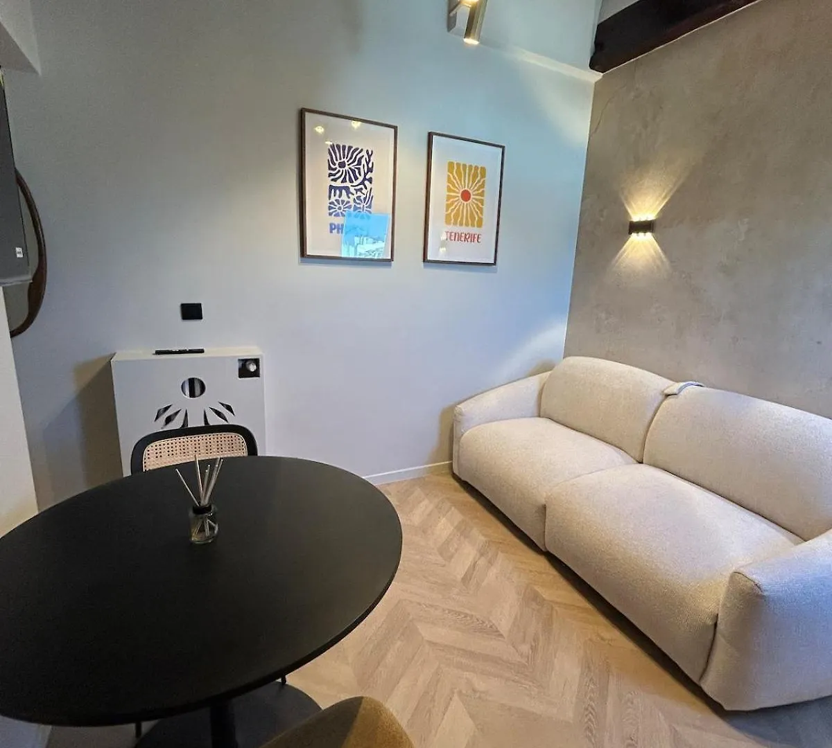 Luxury Studio Parc Monceau Paris France